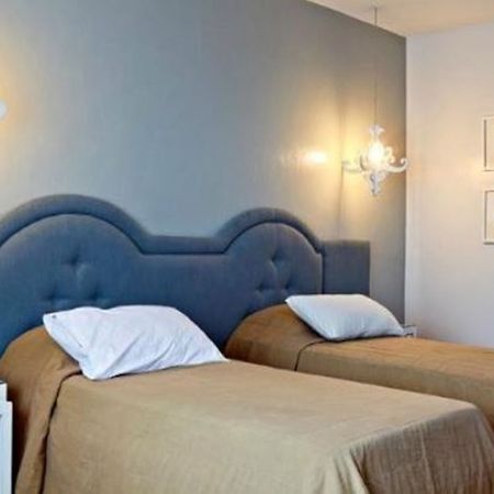 King'S Royale Hotel And Resort Bacolor Buitenkant foto